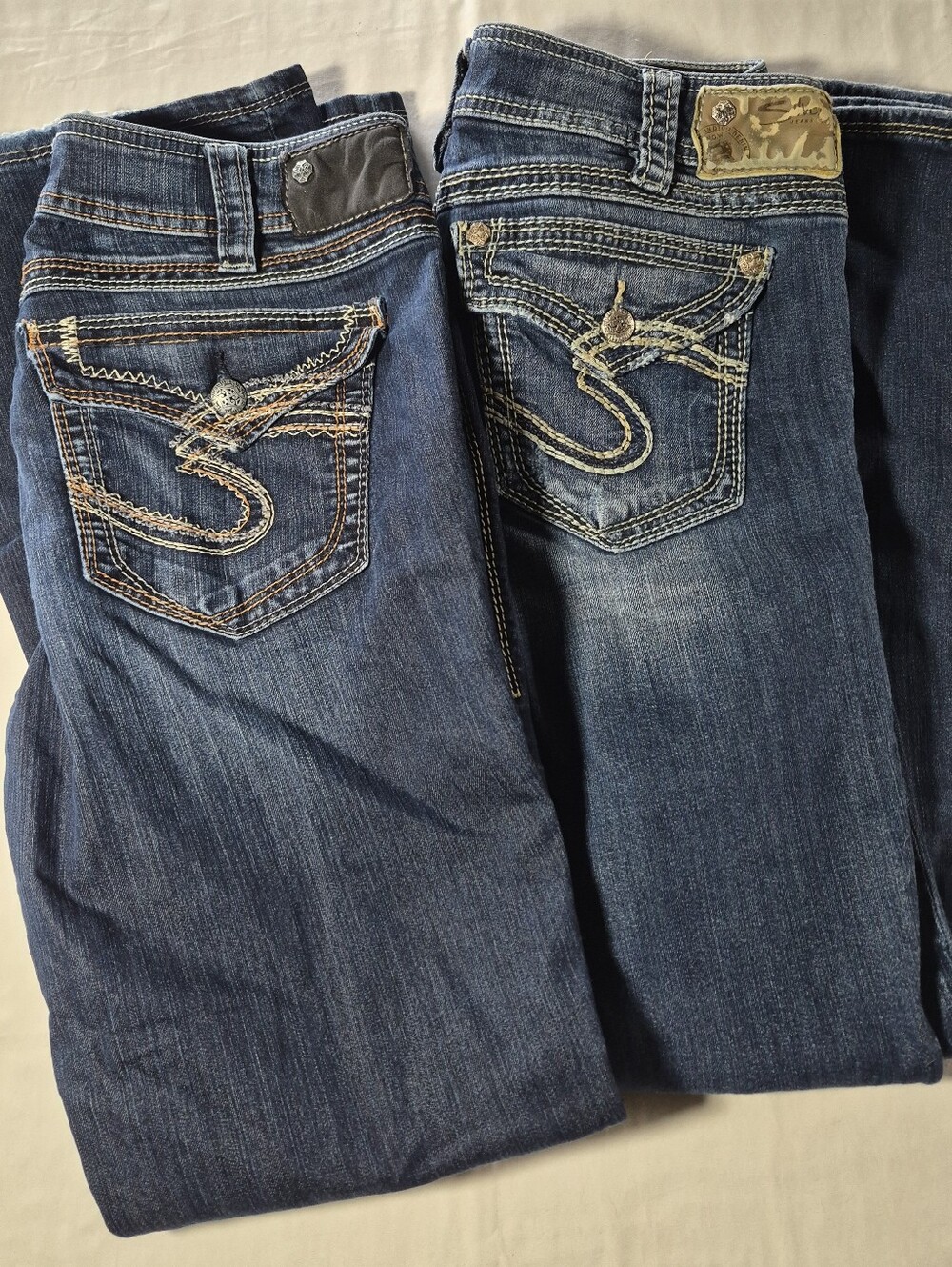 2 Pairs!!! Silver Jeans Lowrise Bootcut Womens 31x32
